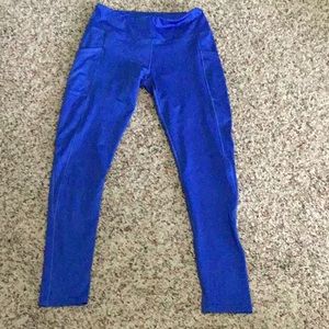 Women’s athletic leggings